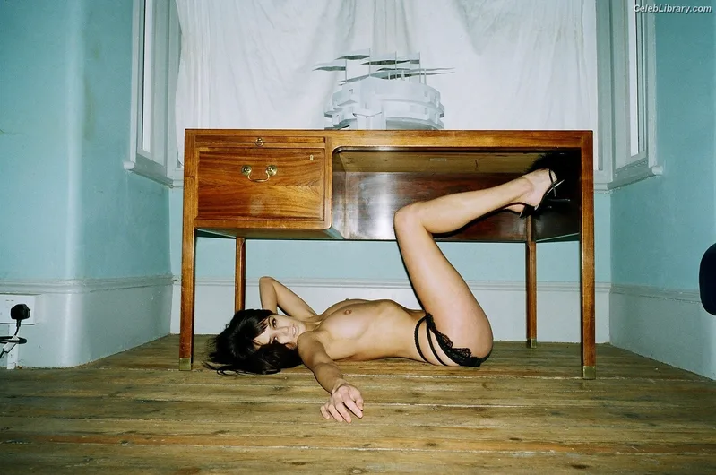 Seren Gibson photo 18 of 408