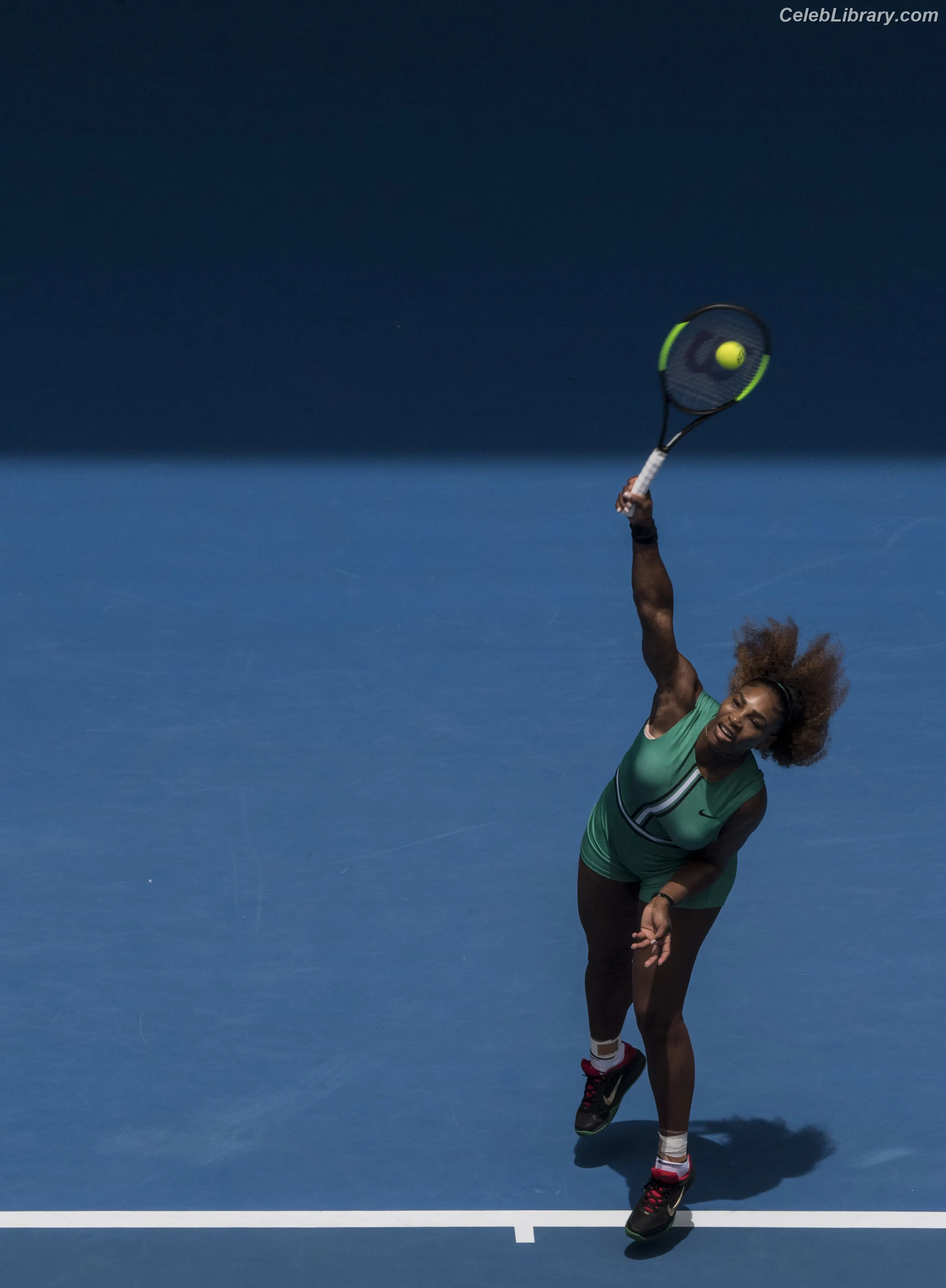 Serena Williams photo 19 of 275
