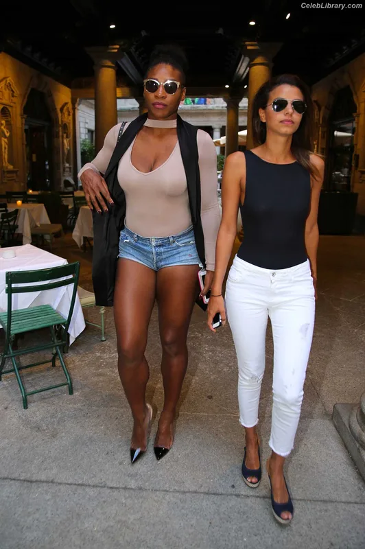 Serena Williams photo 21 of 276