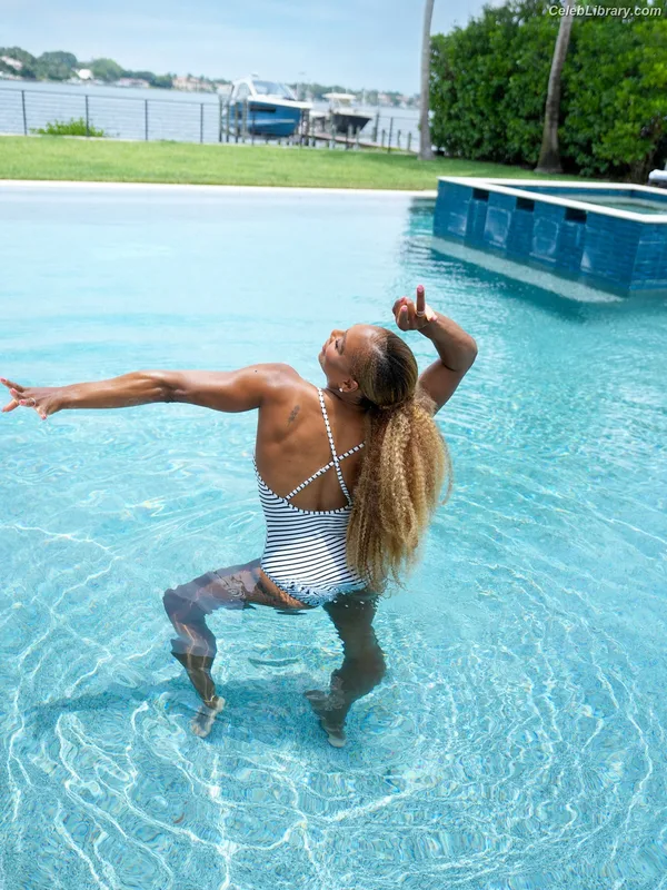 Serena Williams photo 4 of 276