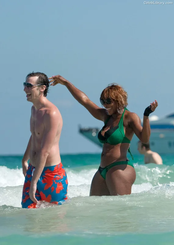 Serena Williams photo 11 of 276