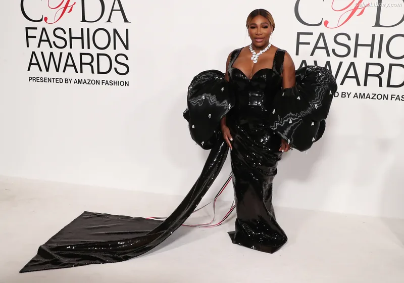 Serena Williams photo 21 of 276