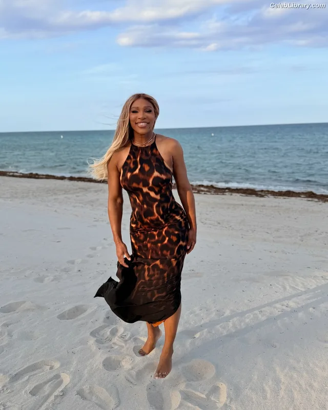 Serena Williams photo 2 of 276