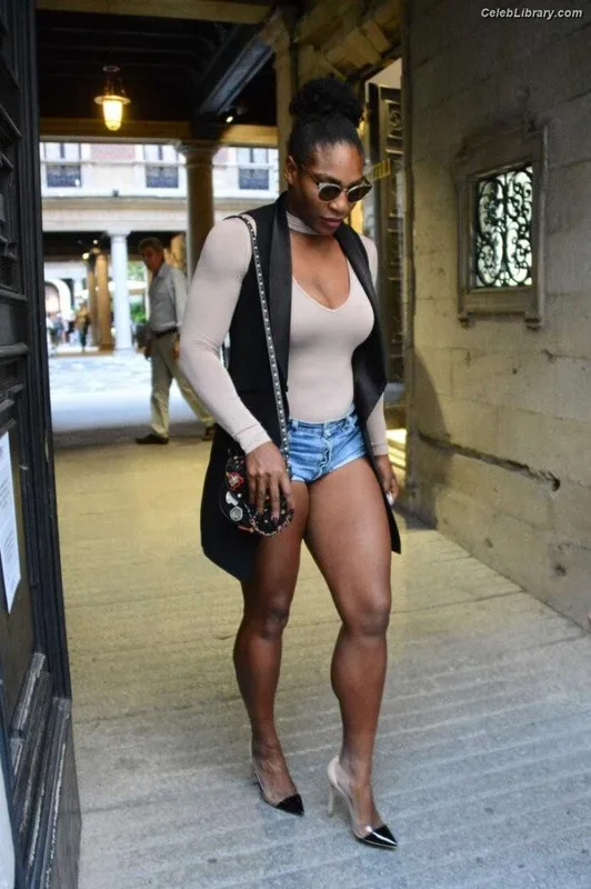 Serena Williams photo 7 of 276