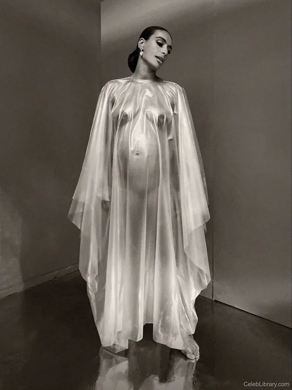 Sevdaliza photo 9 of 210
