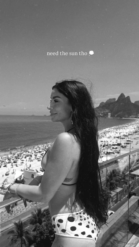 Sevdaliza photo 3 of 210