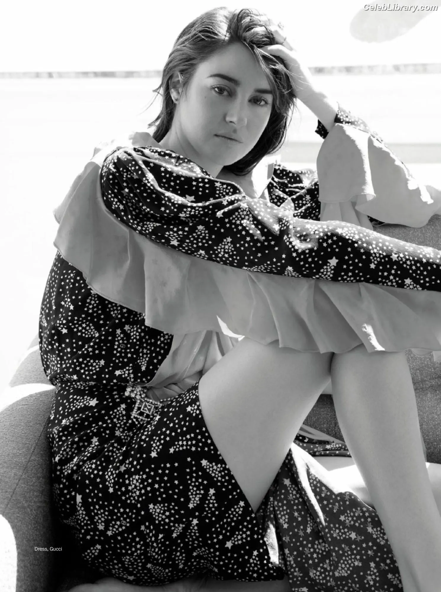 Shailene Woodley photo 10 of 1040