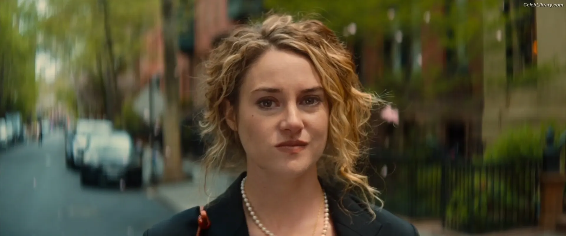Shailene Woodley photo 23 of 1040
