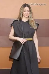 Shailene Woodley photo 9 of 1040