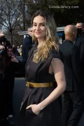 Shailene Woodley photo 2 of 1040