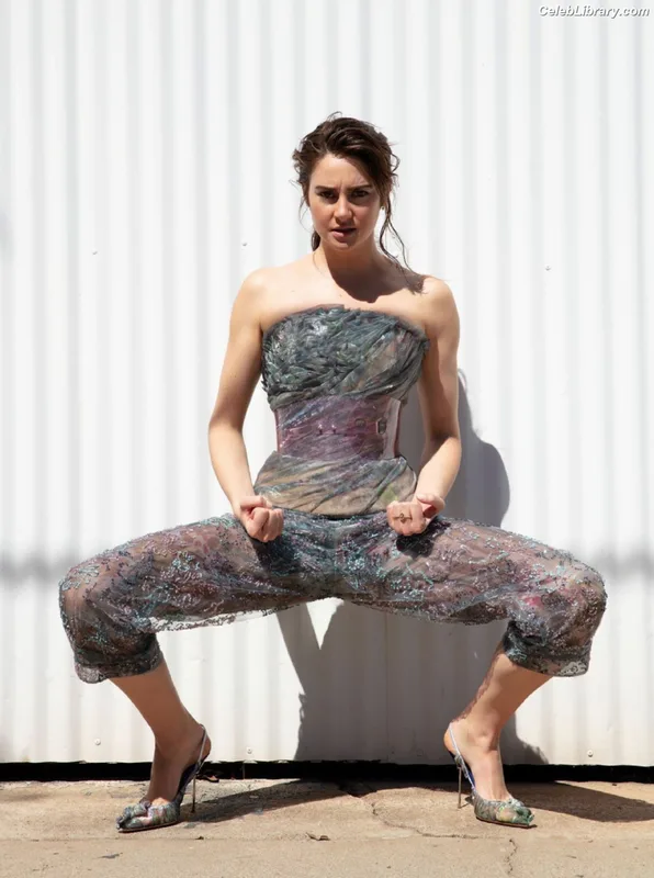 Shailene Woodley photo 6 of 1036