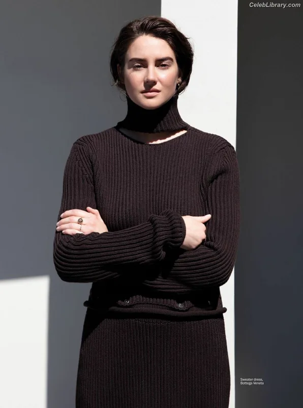 Shailene Woodley photo 7 of 1036