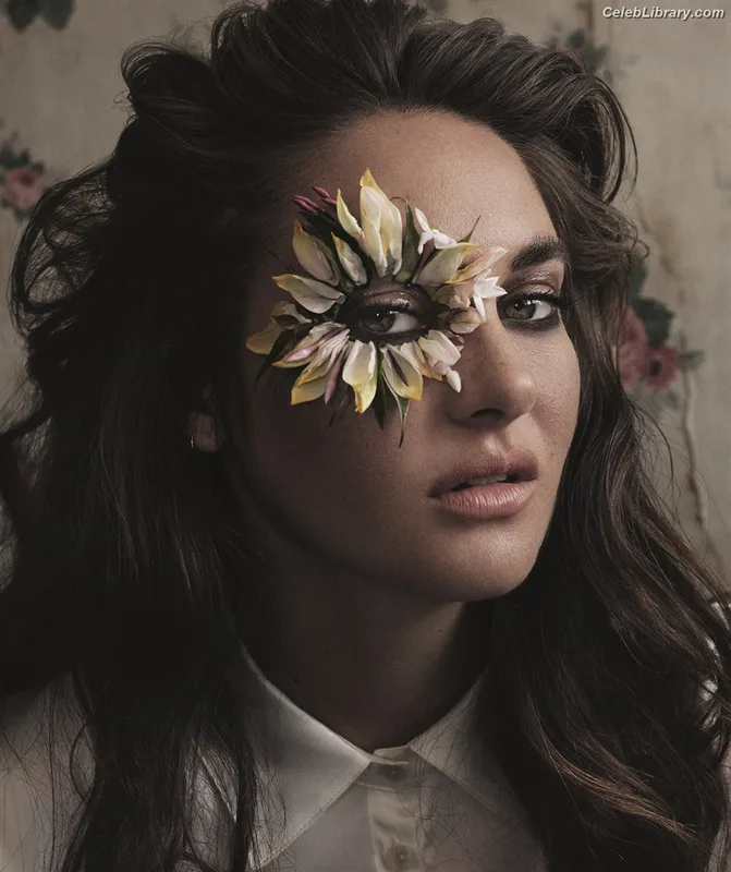 Shailene Woodley photo 2 of 1036