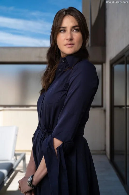 Shailene Woodley photo 18 of 1036