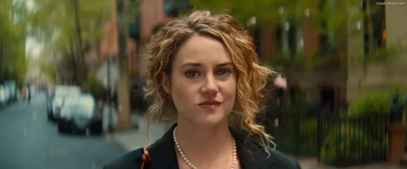 Shailene Woodley photo 22 of 1036