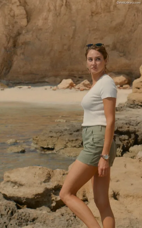 Shailene Woodley photo 22 of 1036