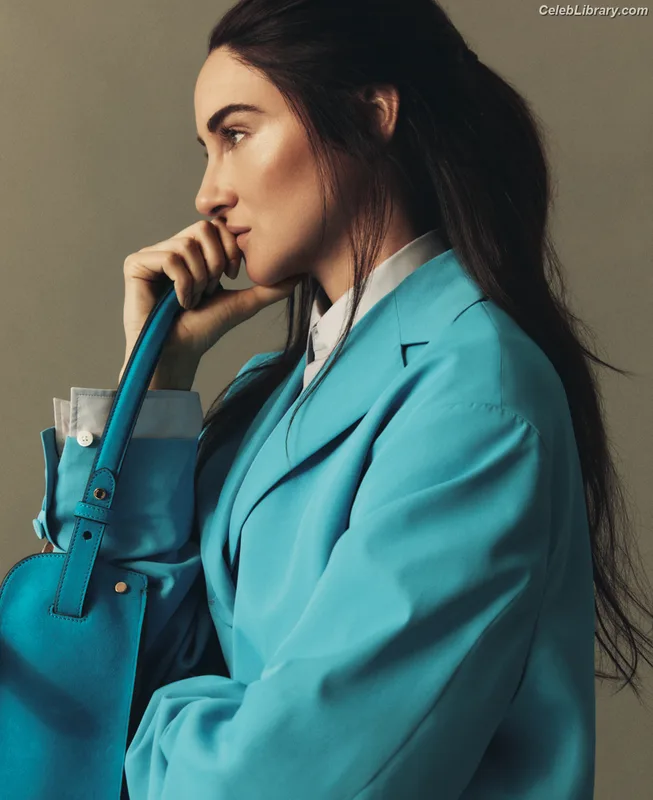 Shailene Woodley photo 13 of 1036
