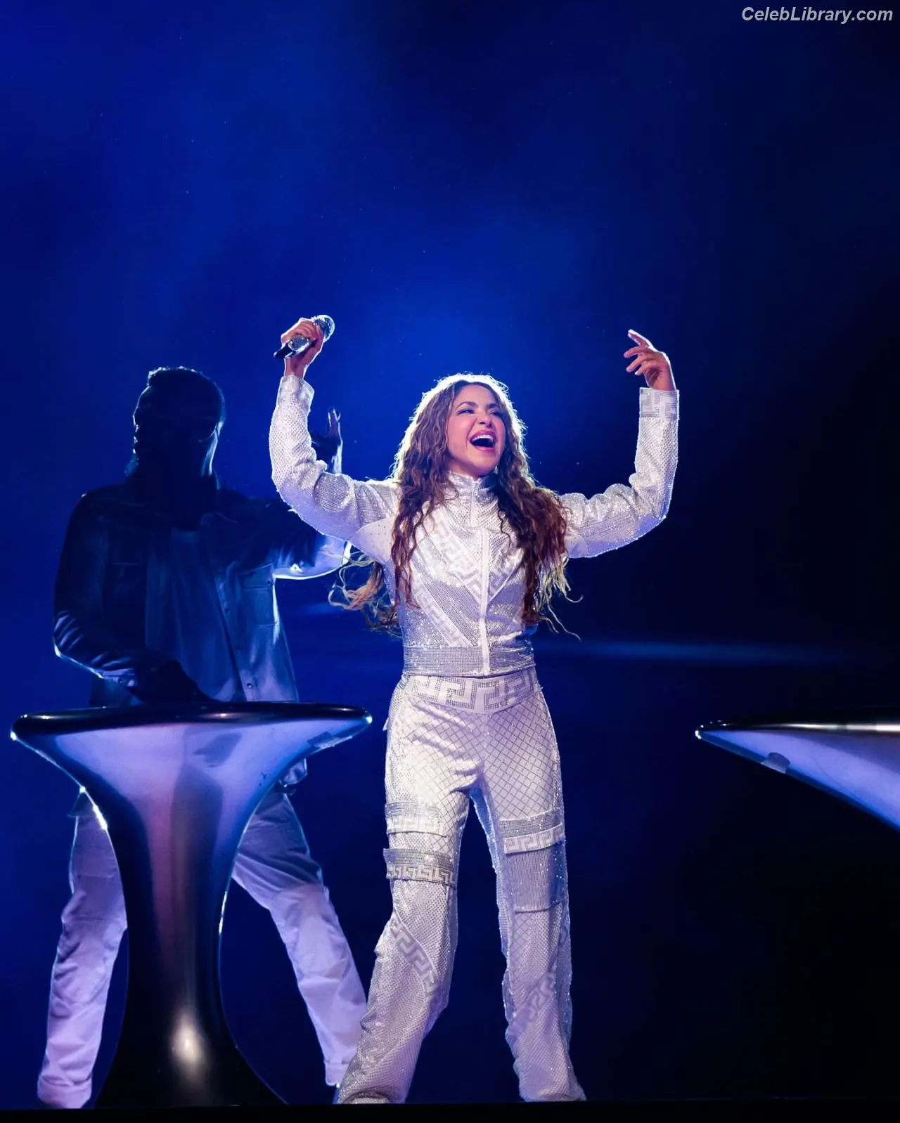 Shakira photo 24 of 1546