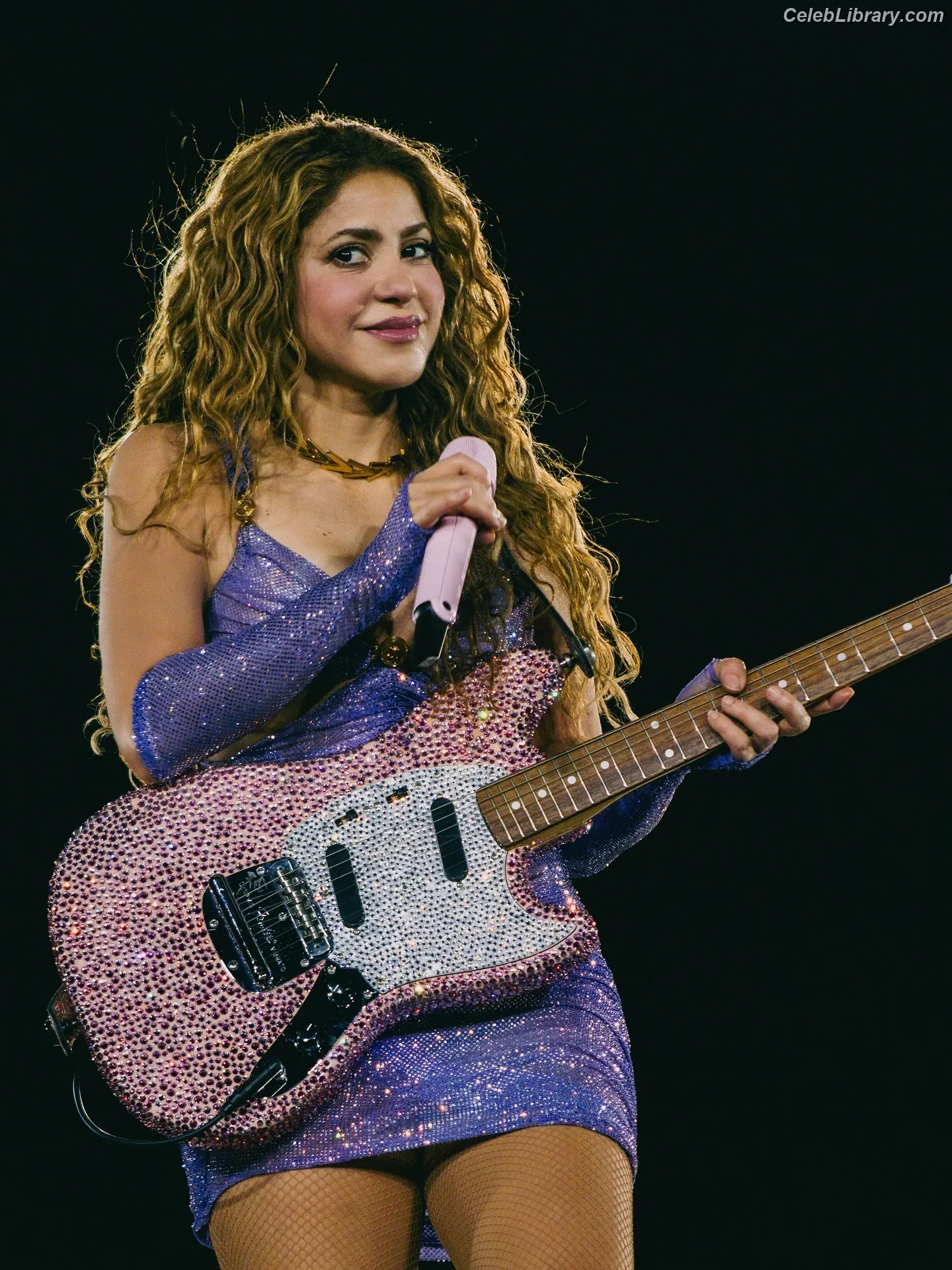 Shakira photo 22 of 1546