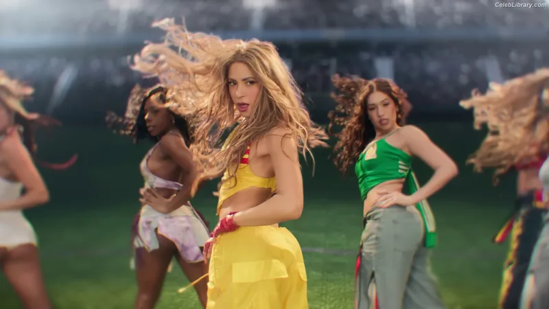 Shakira photo 17 of 1543
