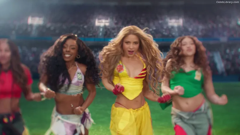 Shakira photo 20 of 1543
