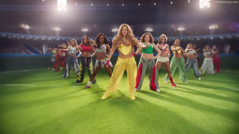 Shakira photo 22 of 1543
