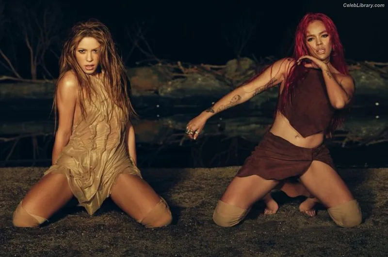 Shakira photo 8 of 1543