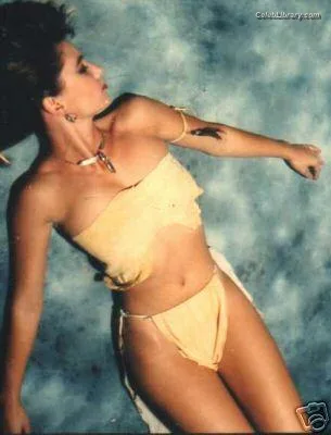 Shania Twain photo 10 of 134