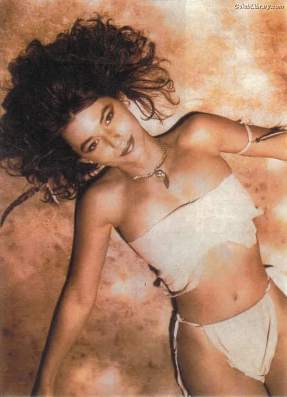 Shania Twain photo 11 of 134