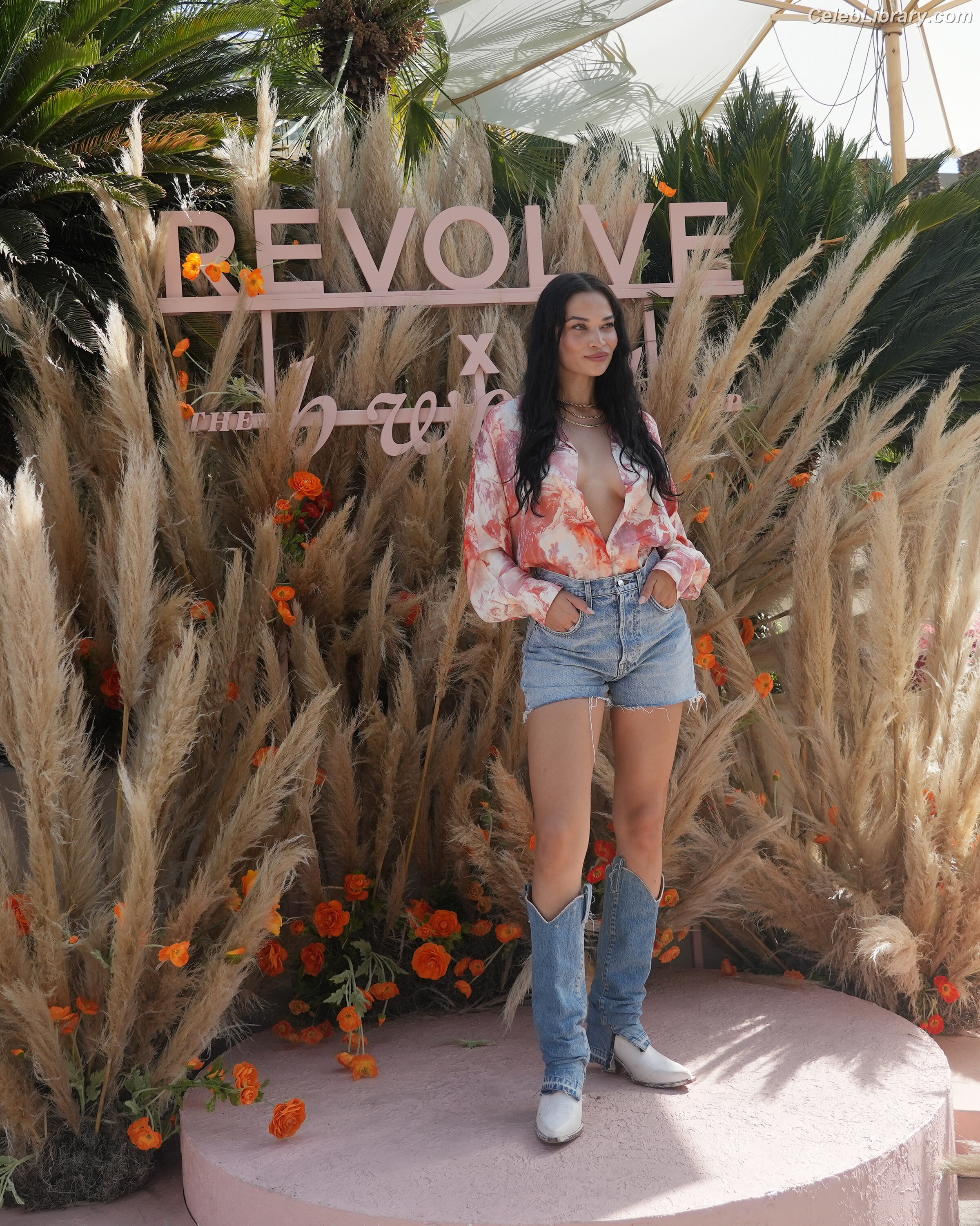 Shanina Shaik photo 15 of 220