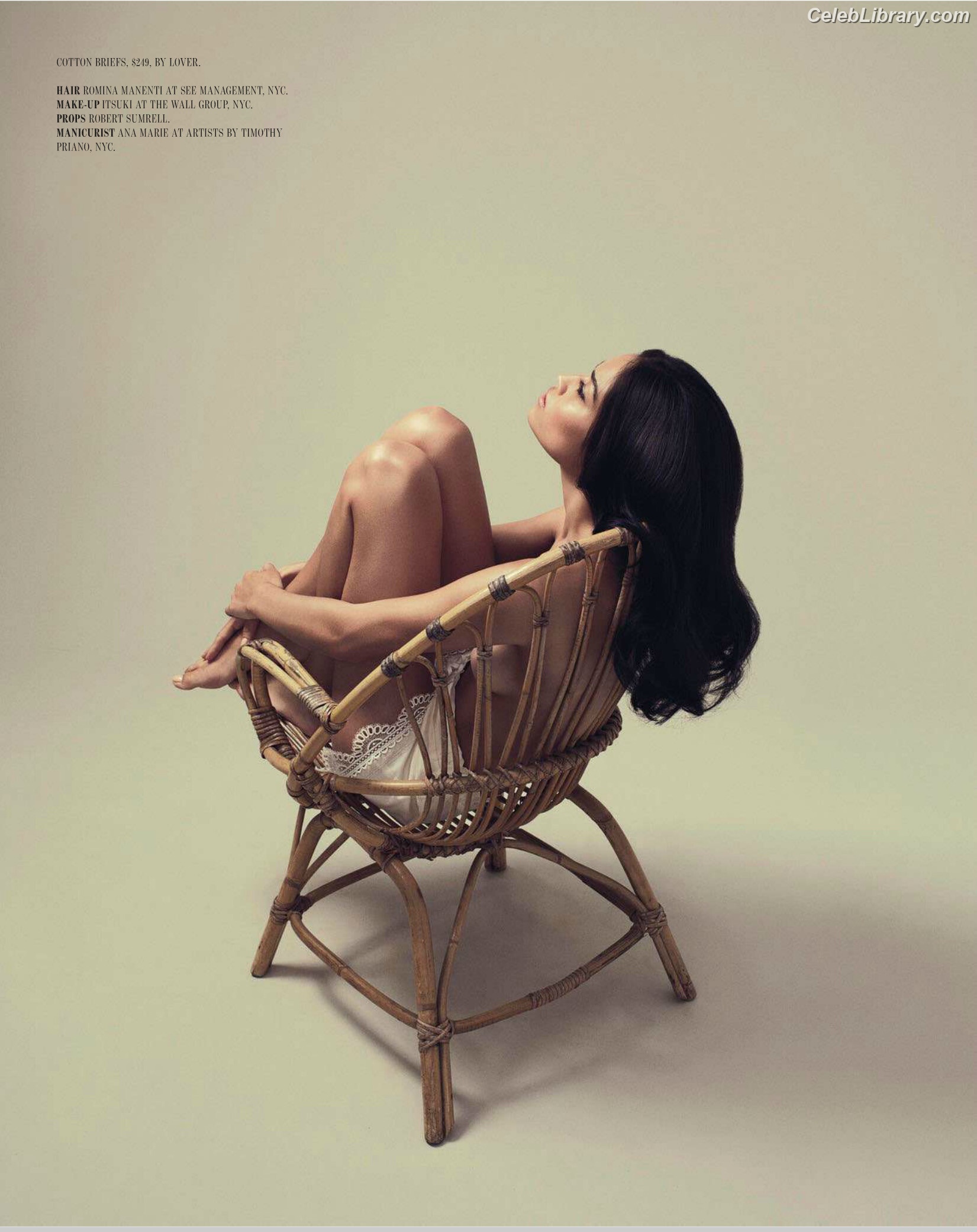 Shanina Shaik photo 14 of 220