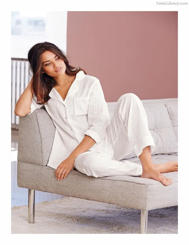 Shanina Shaik photo 7 of 220