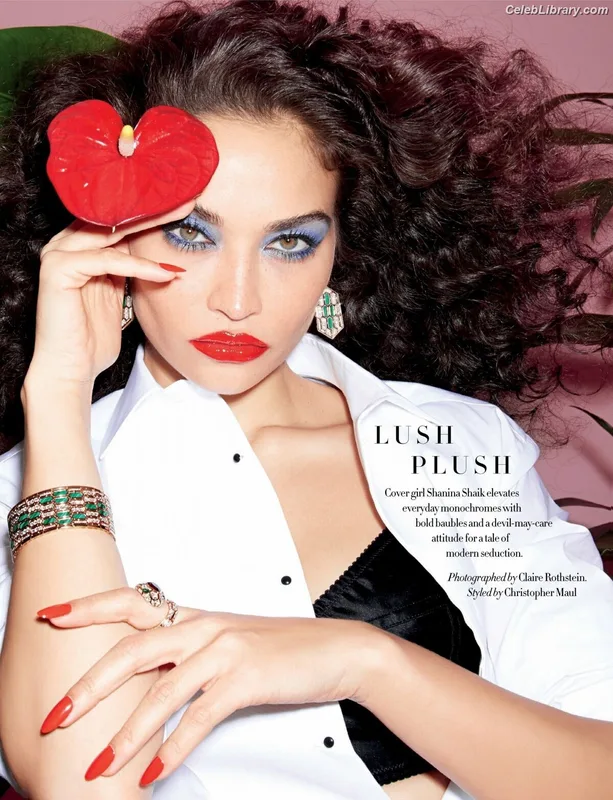 Shanina Shaik photo 23 of 220