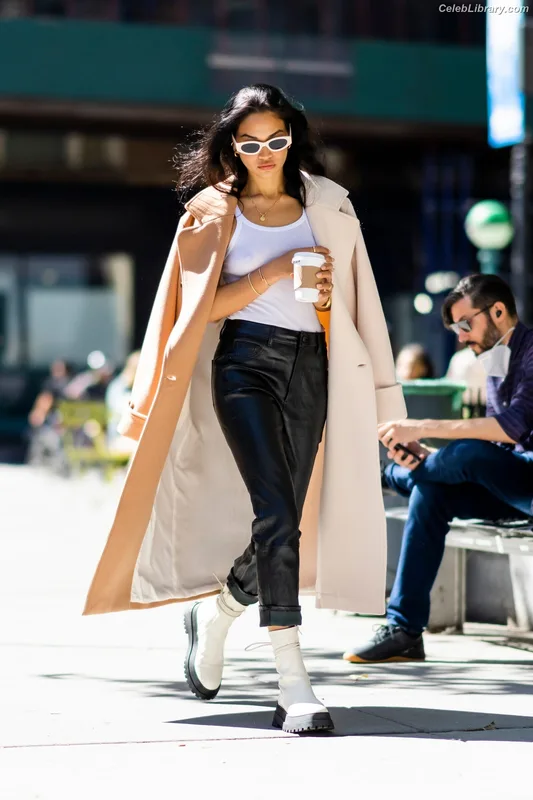 Shanina Shaik photo 13 of 220
