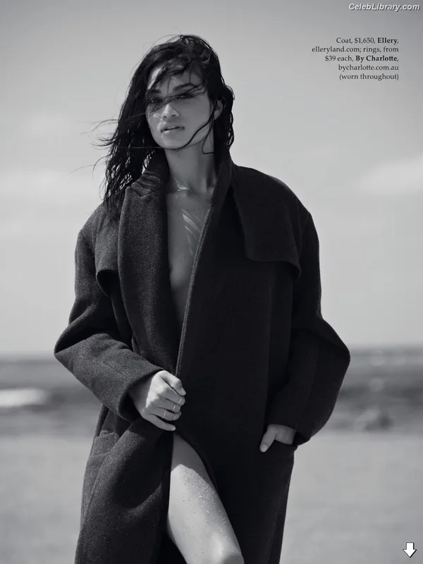 Shanina Shaik photo 6 of 220