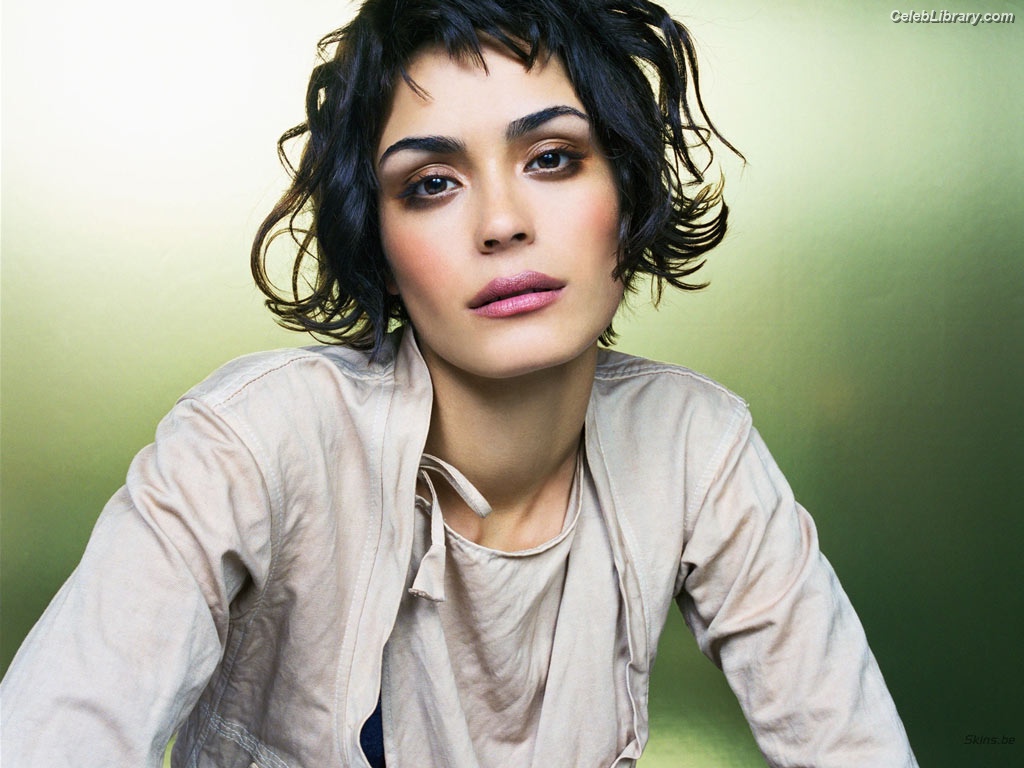 Shannyn Sossamon photo 5 of 9