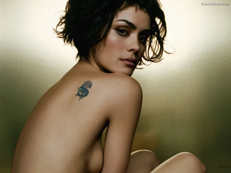 Shannyn Sossamon photo 7 of 9