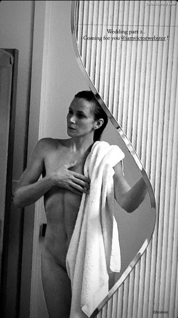 Shantel VanSanten photo 9 of 410