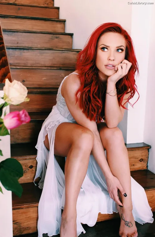 Sharna Burgess photo 1 of 26