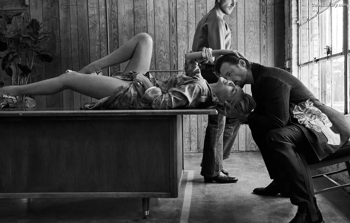 Sharon Stone photo 24 of 183
