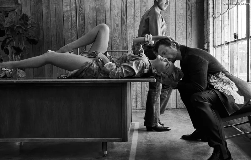 Sharon Stone photo 24 of 184
