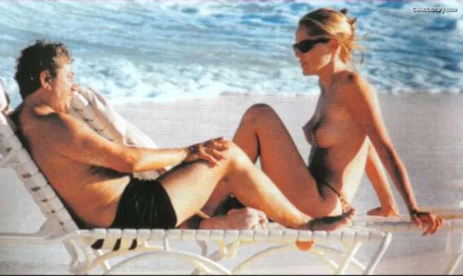 Sharon Stone photo 22 of 184