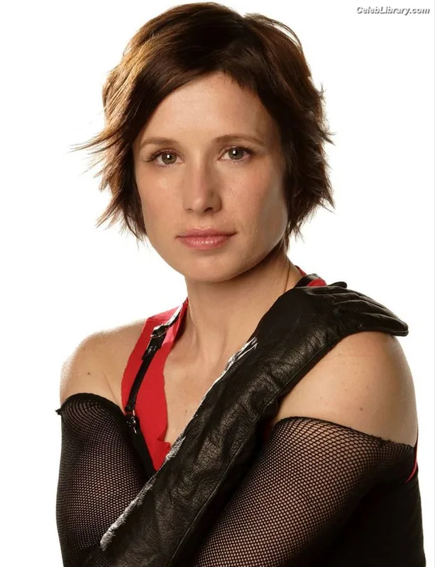 Shawnee Smith photo 3 of 93