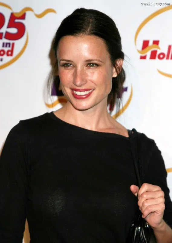 Shawnee Smith photo 20 of 93