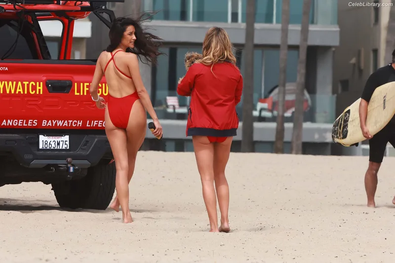 Shay Mitchell photo 2 of 560