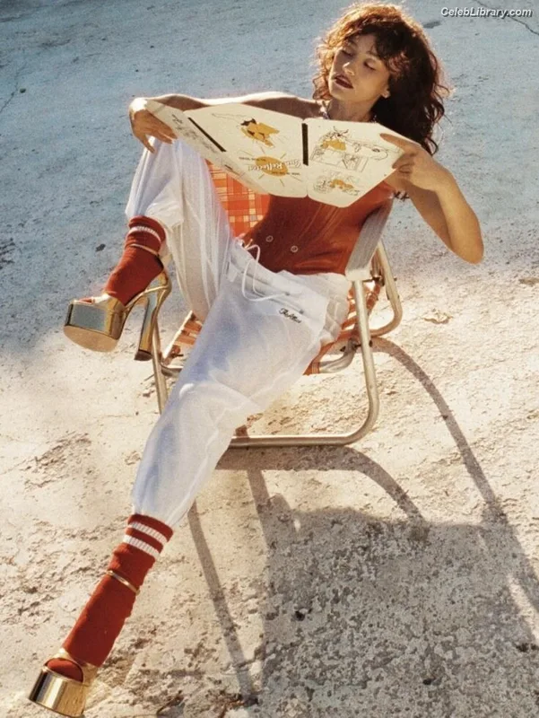 Shay Mitchell photo 24 of 560