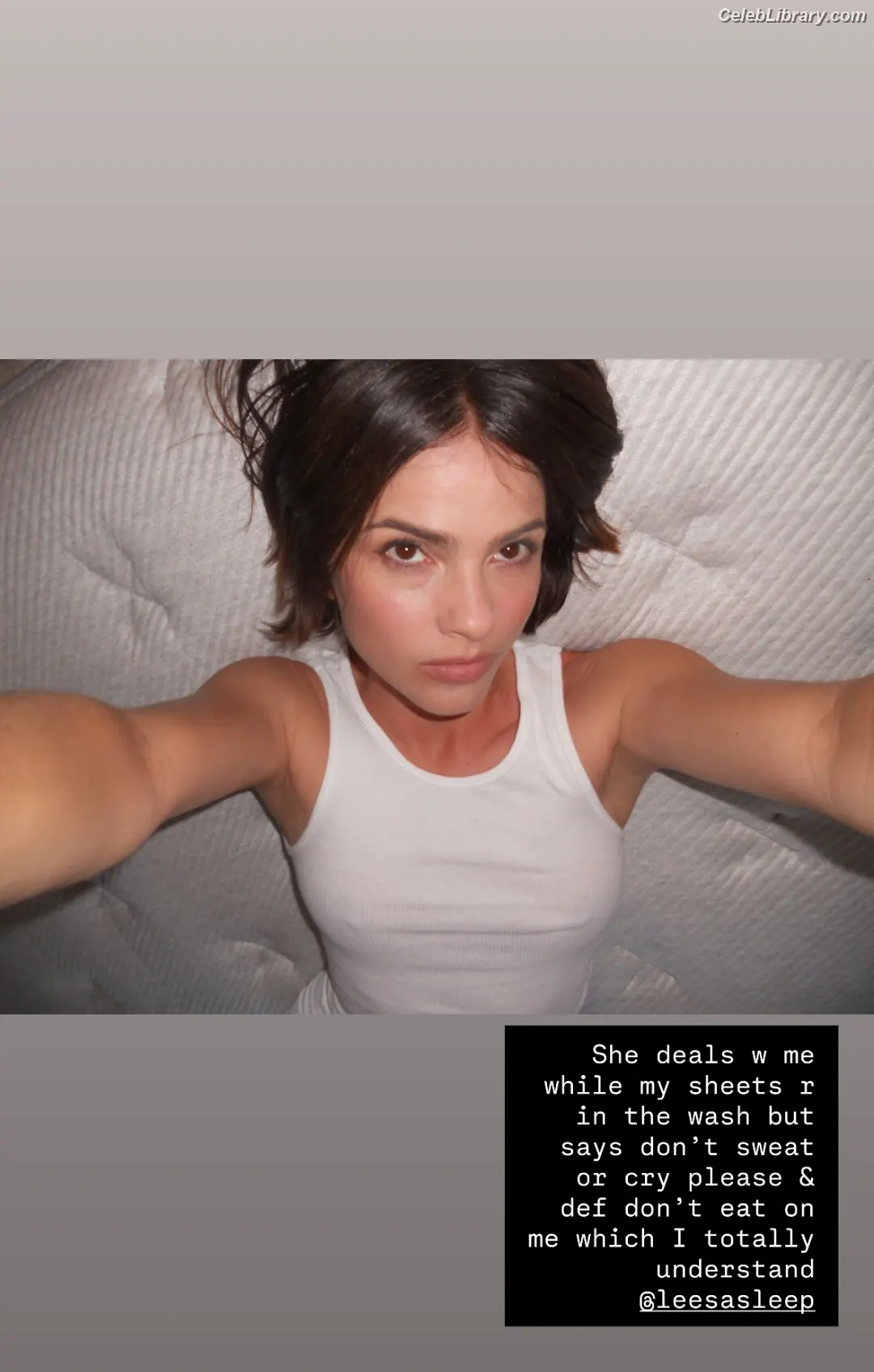 Shelley Hennig photo 2 of 183