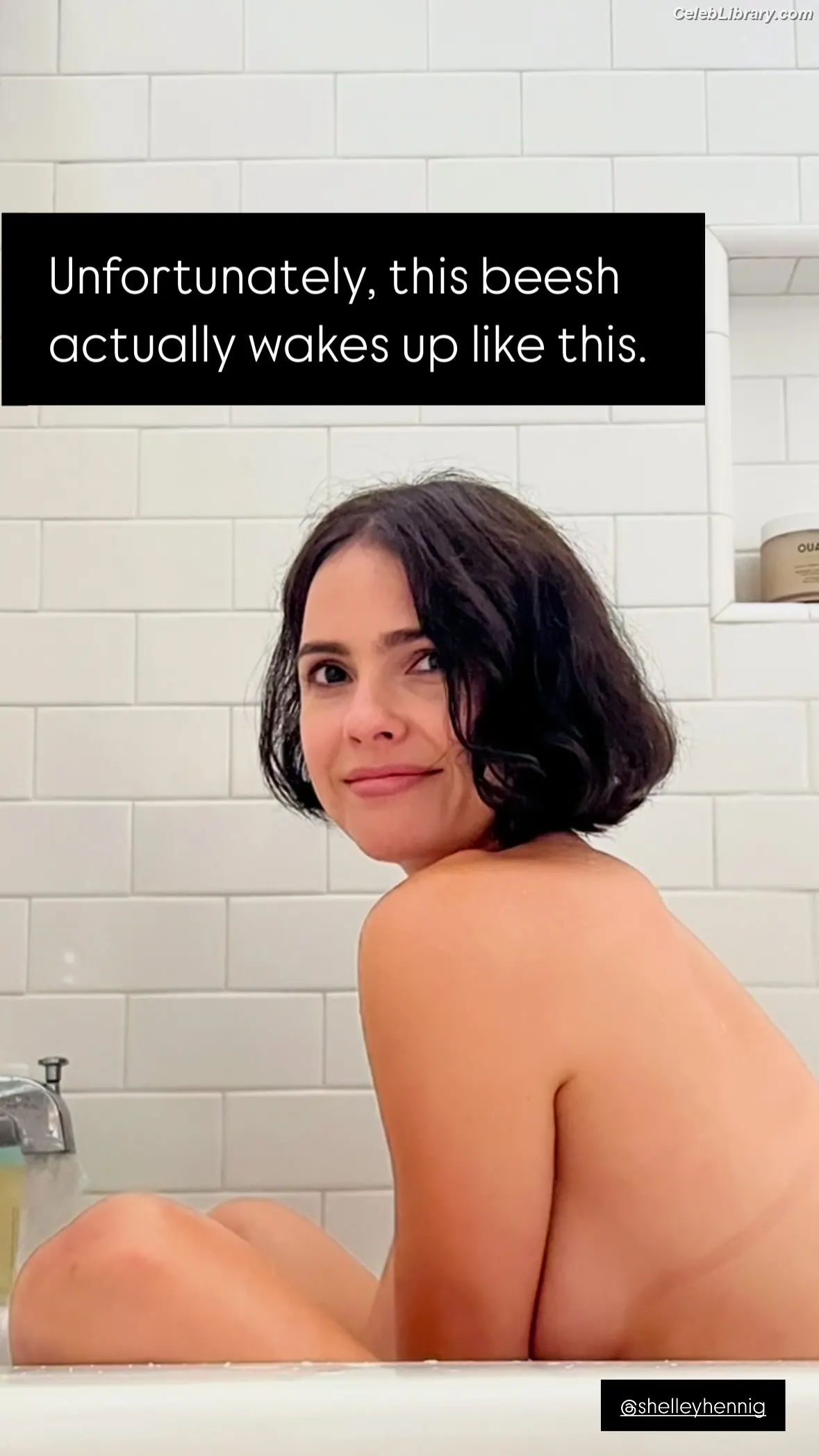 Shelley Hennig photo 4 of 183