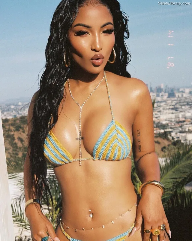 Shenseea photo 12 of 322