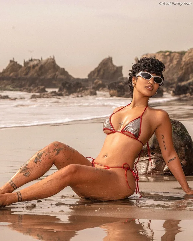 Shenseea photo 9 of 322
